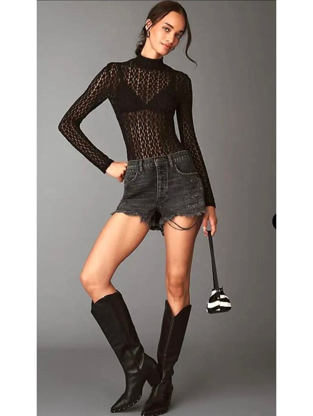 NWT Pilcro x Anthropologie Devon Rhinestone Denim Shorts. Size 32 . Ret. $128